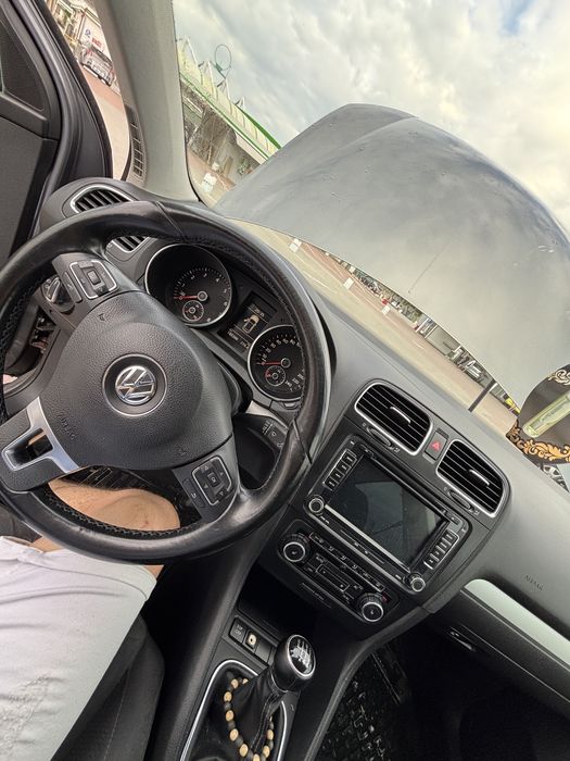 VW Golf 6 1.4 TSI 122, 6 trepte| Înmatriculat RO | Highline / Alcantara | 180k km reali