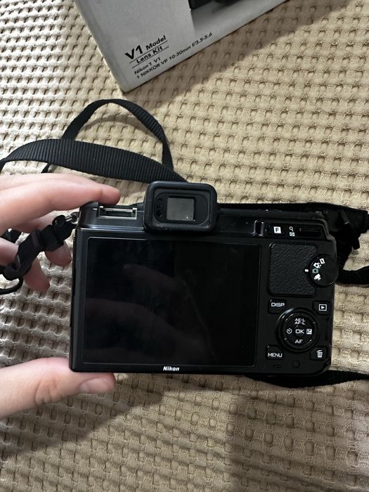 Фотоаппарат nikon v1