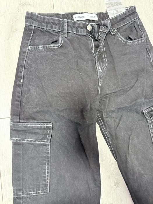 Карго панталони в бежов, тъмно зелен и сив цвят