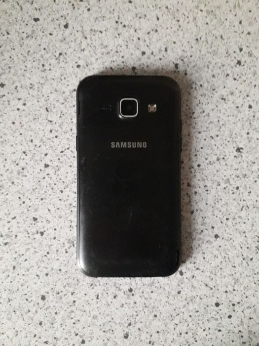 Продам телефоны на запчасти