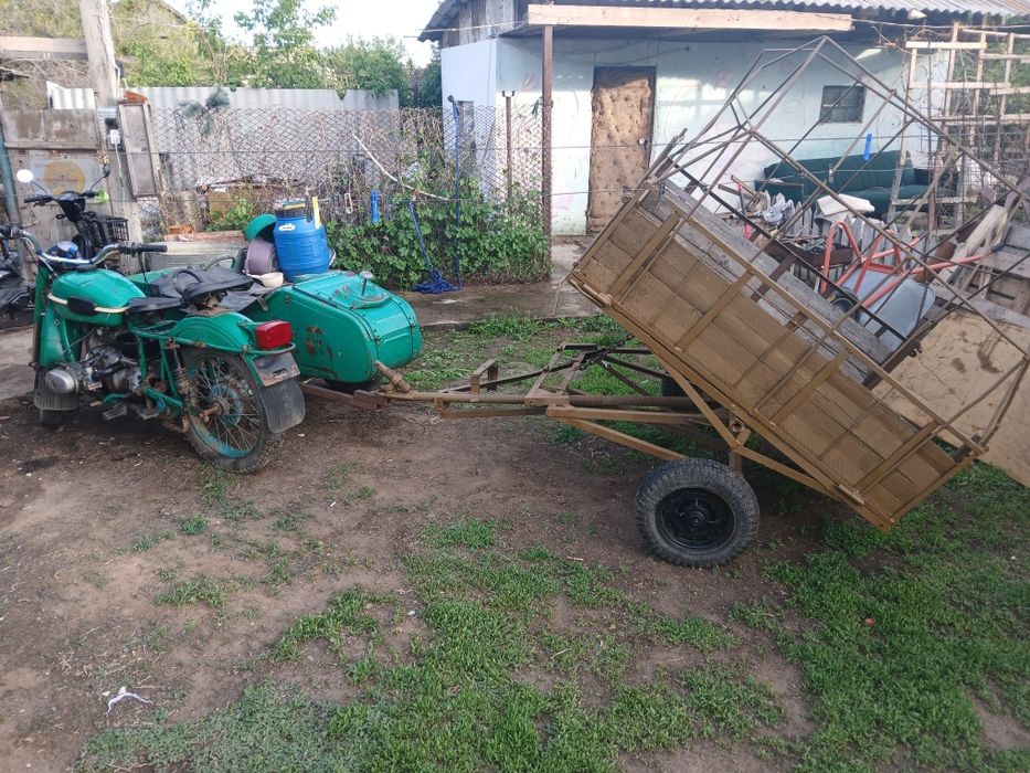 Продам урал с прицепом