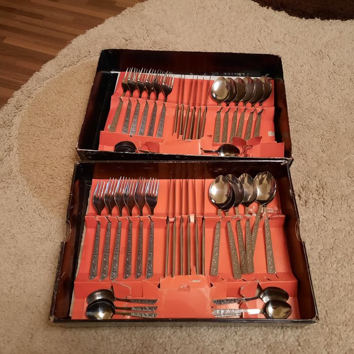 Set tacâmuri 12 persoane