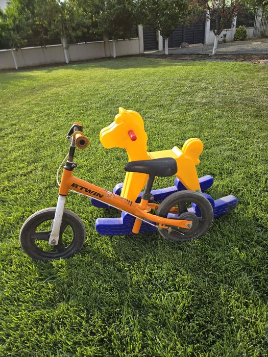 Vand Bicicleta echilibru fără pedale si bonus leaghan copii calut