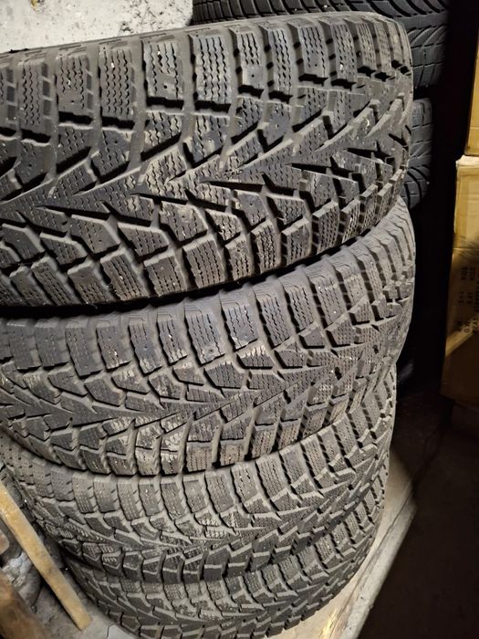Шины зимние на Прадо