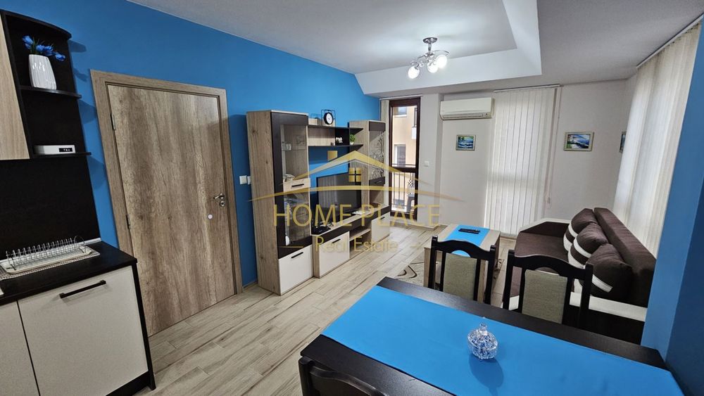 ДВУСТАЕН апартамент под наем - Център