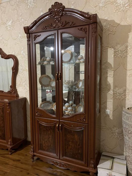 Mebel kamot shkatulka penal idealni holatda