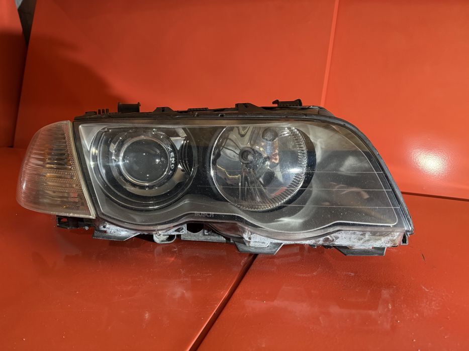 Десен ксенонов фар за BMW e46 Pre LCI Преди фейса