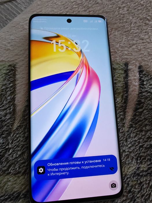 Продам телефон Honor