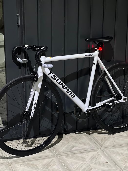 Велосипед фикс Tsunami SNM100 white