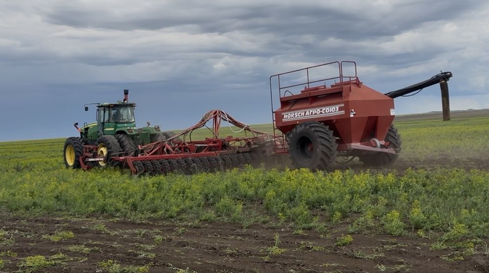 Продам джон дир с посевным комплексом