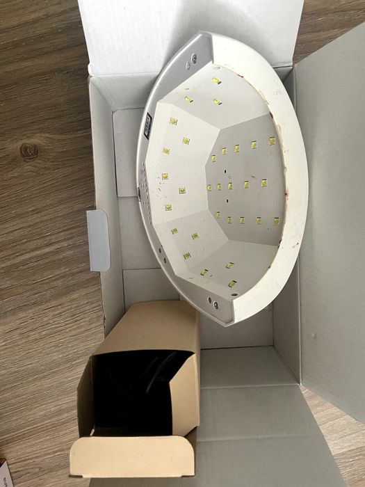 Лампа для маникюра