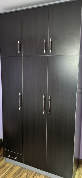 Гардероб трикрилен