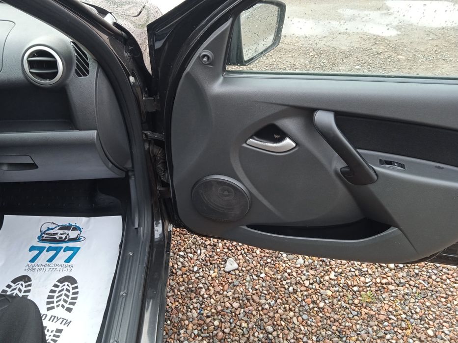 Lada sotiladi xolati yaxshi