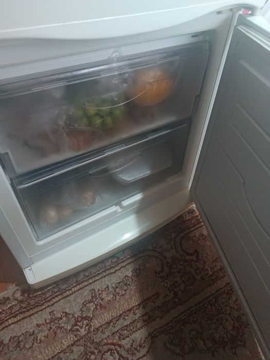 Продам холодильник атлант