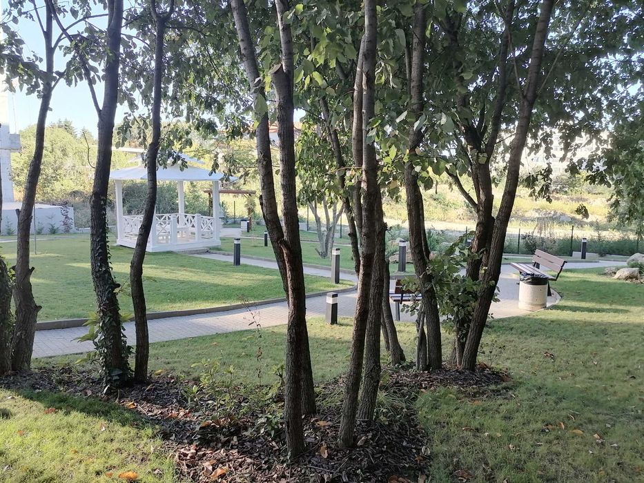 Дава се под наем Двустаен апартамент в к.к. Св.Св. Константин и Елена - 60 кв.м за 700 € - Снимка #10