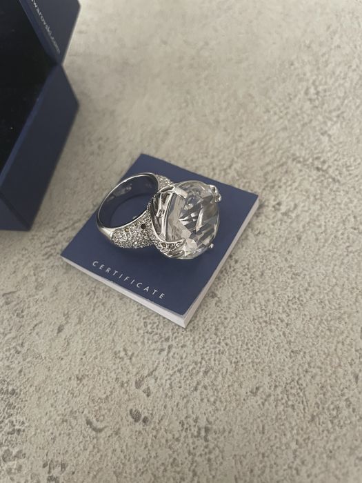 Vand inel marimea 55 cristale Swarovaki