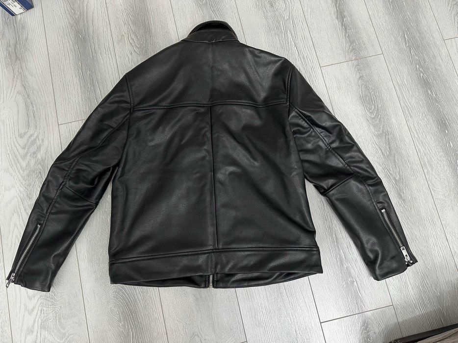 Кожанка куртка мужская