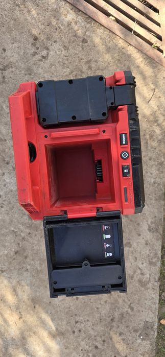 Proiector led milwaukee packout poalc