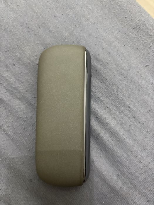 Iqos iluma cu pen