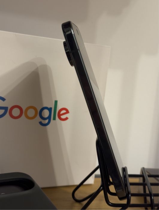 Pixel 10 Pro XL, Black, 256 GB, 18 cicluri de incarcare - Nou