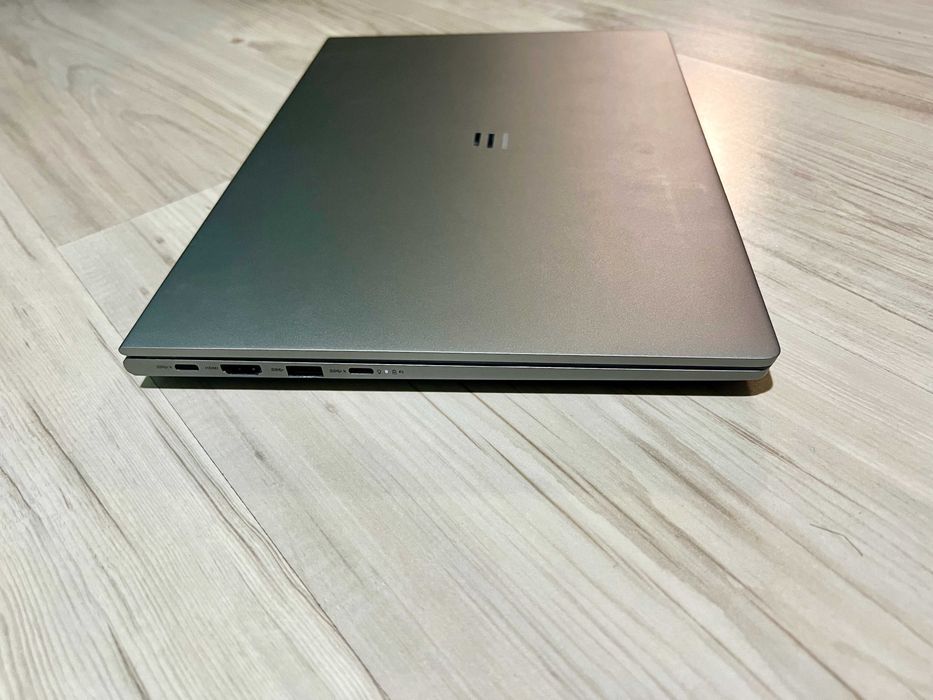 Cepter Spectrum OLED Ryzen 5 6600H Ram 16Gb Ssd 512Gb