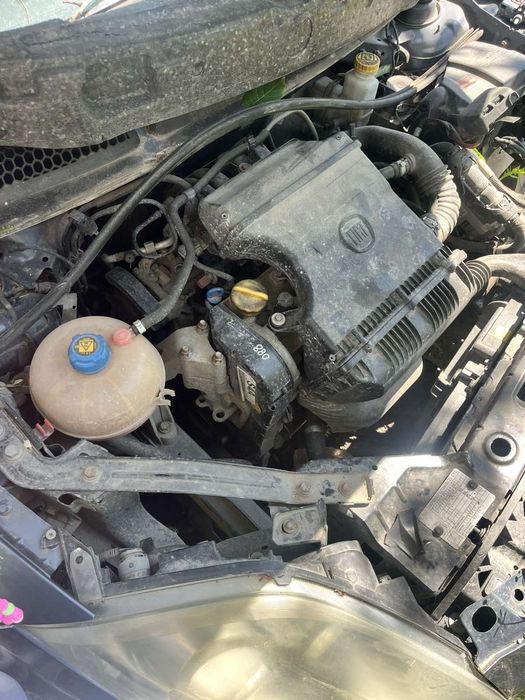 Fiat bravo 2 1.4i на части