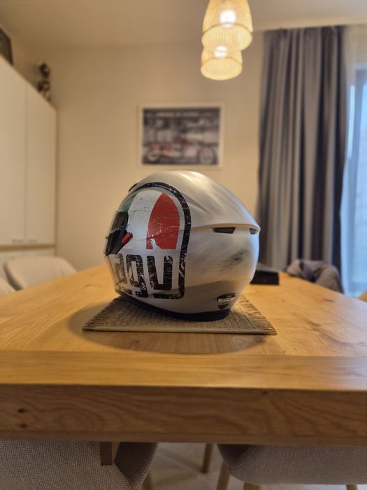 AGV K3sv каска за мотор