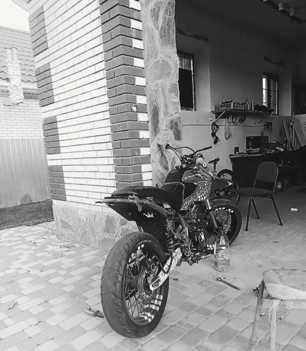 M1NSK CX250 supermoto
