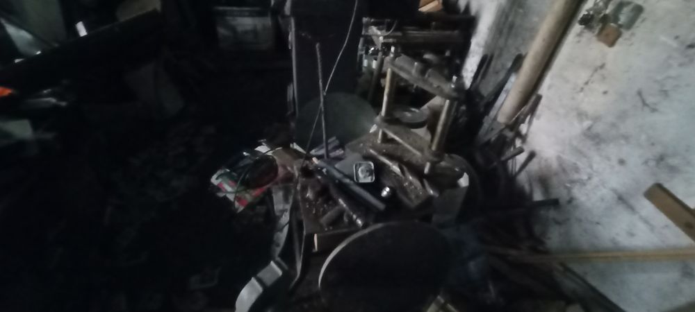 Машини и инструменти за дърво