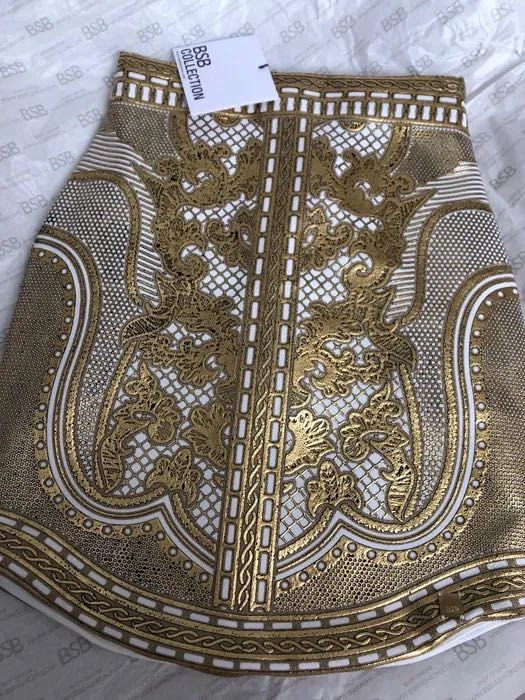 Fustă BSB scurtă aurie mărimea 36, nouă cu etichetă