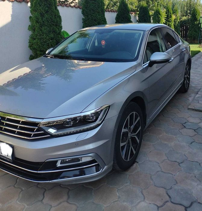 Volkswagen Passat 2.0 TDI DSG 4Motion R-Line