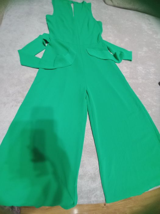 Продам комбинезон