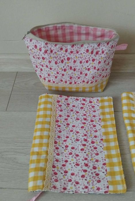 Подаръчен комплект цветя