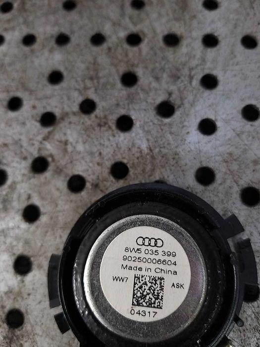 Boxa tweeter dreapta spate audi a4 b9 8w break 8w5035399