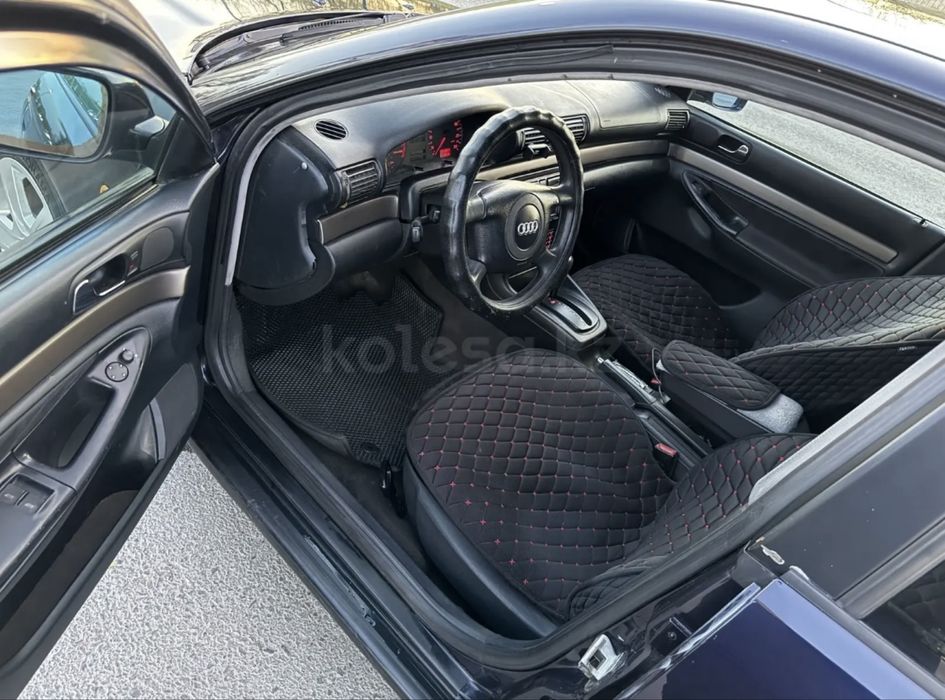 Audi A4,1999 года,1,8