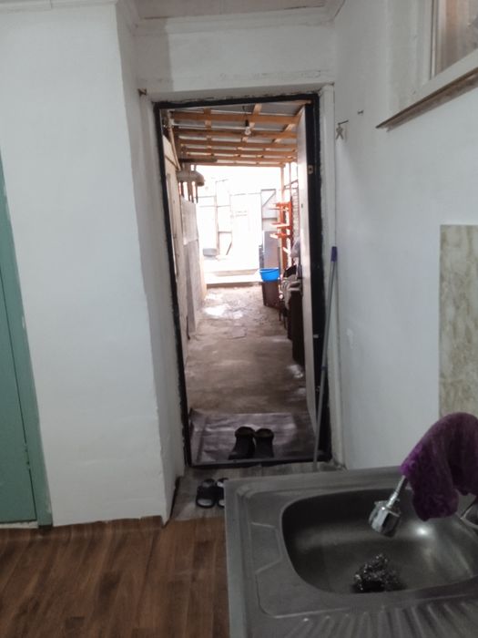 Сдам комнату в мкр улжан 1.