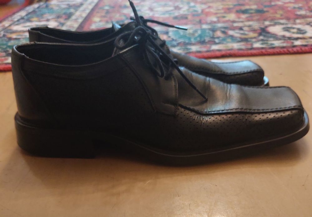 Продам туфли мужские кожаные