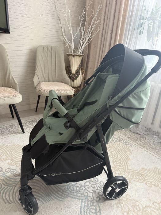 Детская коляска