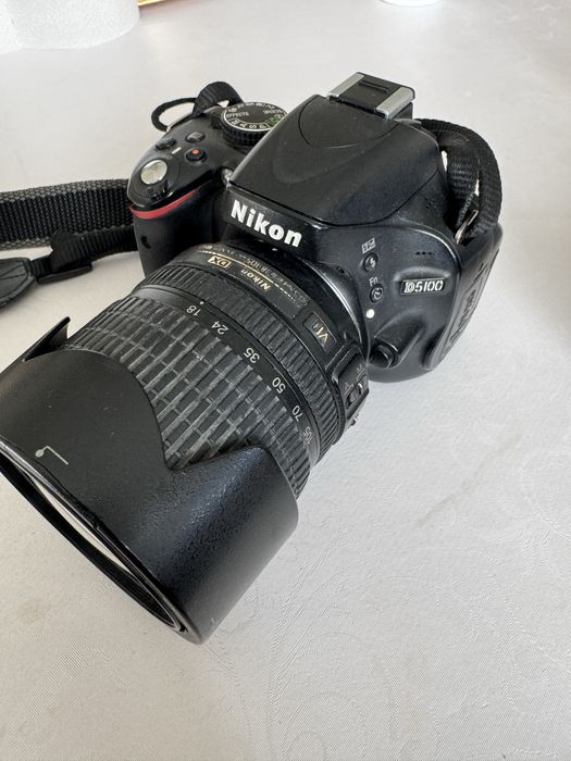 Nikon d5100 2шт  требуют ремонта