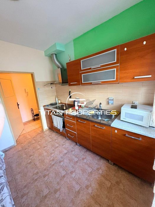 Дава се под наем Двустаен апартамент в Варна, Чайка - 70 кв.м за 450 € - Снимка #2