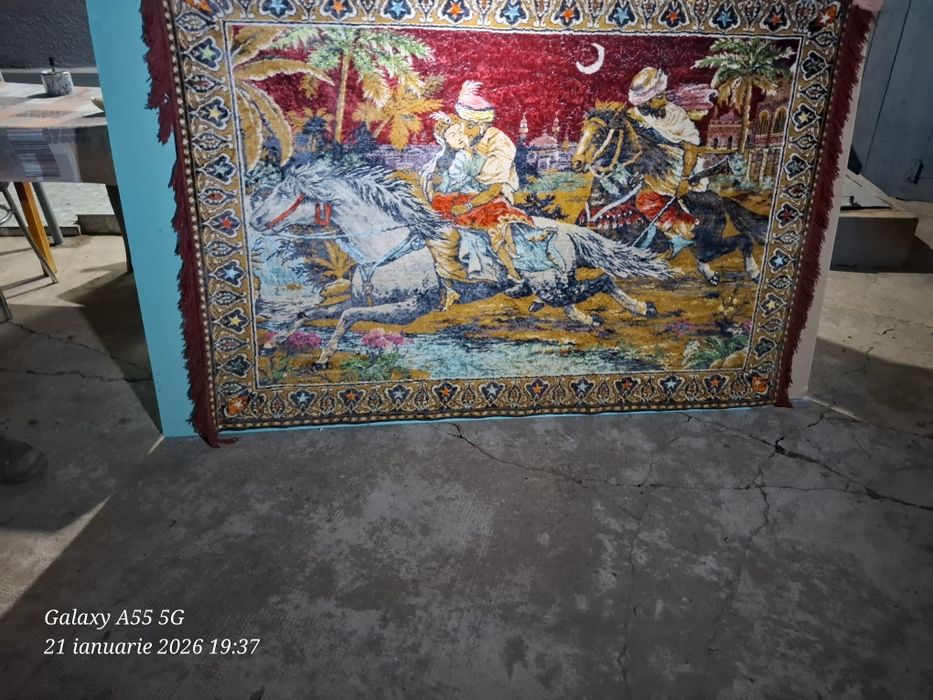 Vând carpetă "Răpirea din Serai"este din anul aprox 1970 .