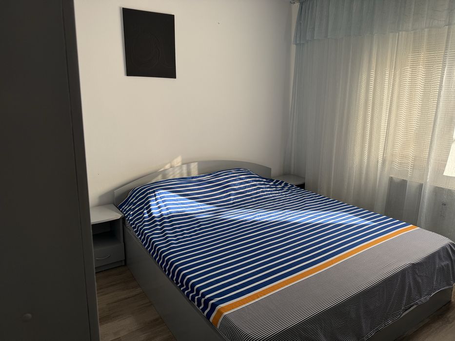 Inchiriez apartament Ciuperca 2 camere. - More