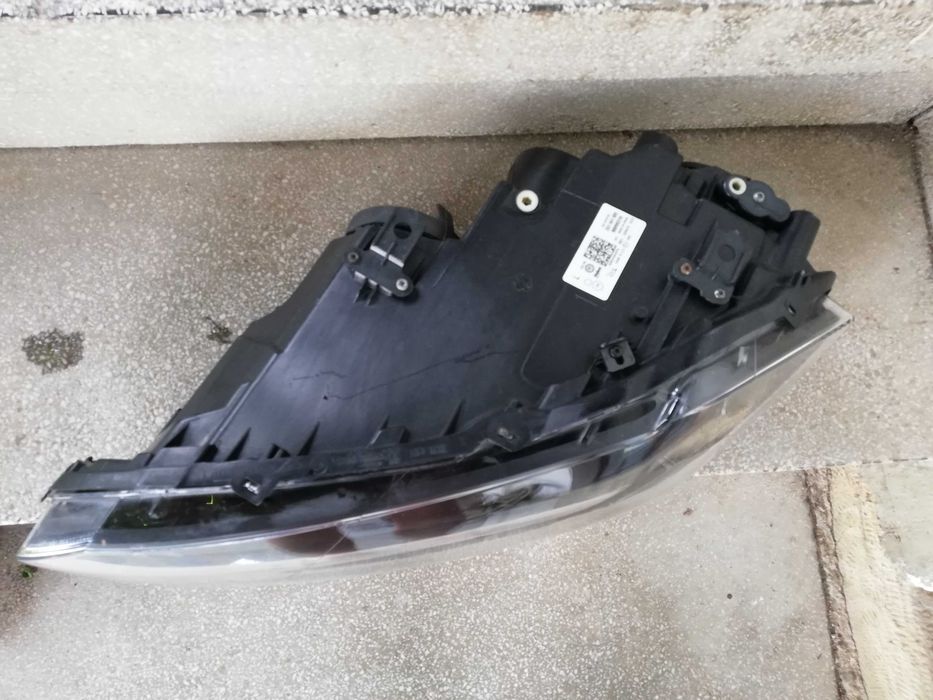 Фарове Поло 2Г /Фарове Polo 2G/Фар VW Polo 2G Оригинални