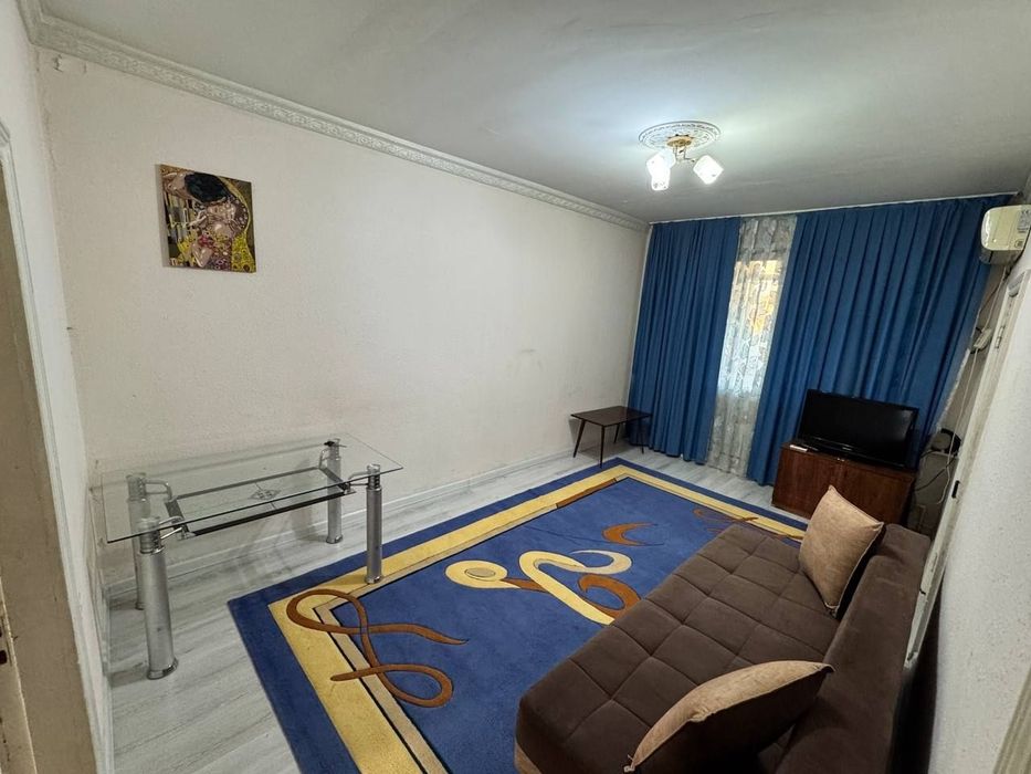 Чиланзар 8-й квартал Двухкомнатная Ориентир Makro Parus Supermarket