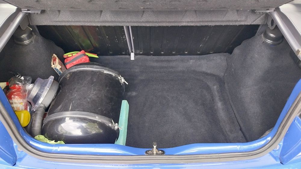 Продавам Seat Ibiza 6k2