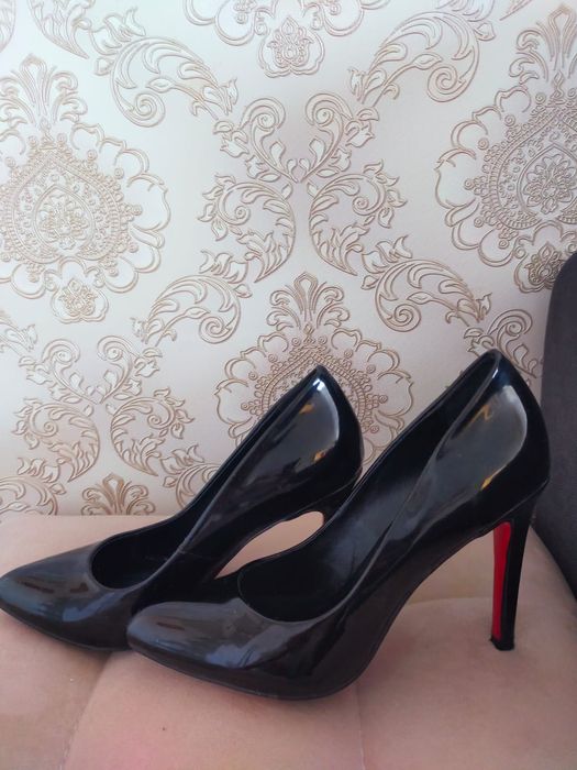 Туфли новые р.35-36