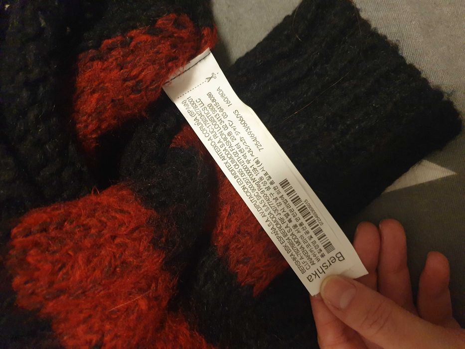 Bershka Кроп топ/суичър на райета пънк