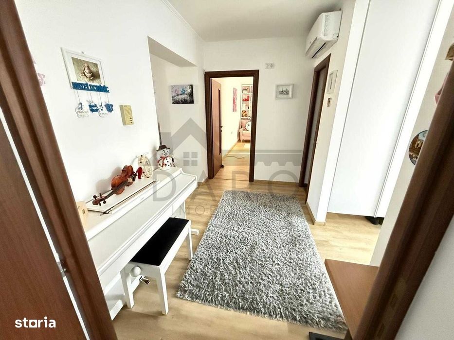 Apartament cu 2 camere, decomandat, etajul 3, complet renovat, ideal p