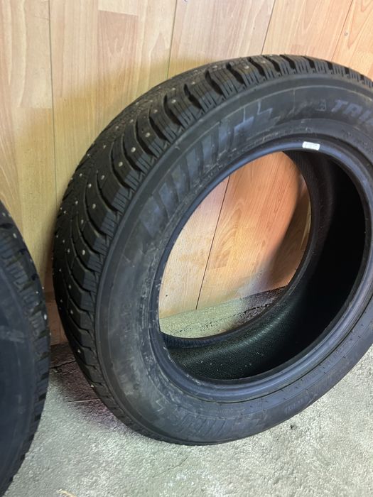 Зимняя резина (шипы)