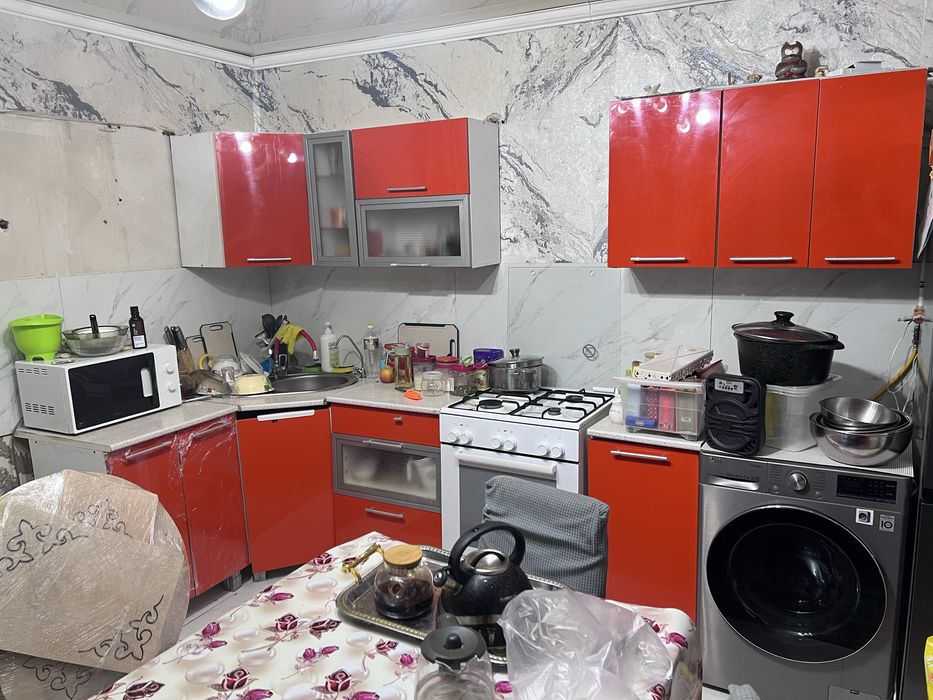 Куханный гарнитур